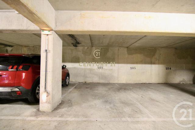 parking à louer - 15.0 m2 - BUSSY ST GEORGES - 77 - ILE-DE-FRANCE - Century 21 Agence Parc Avenue