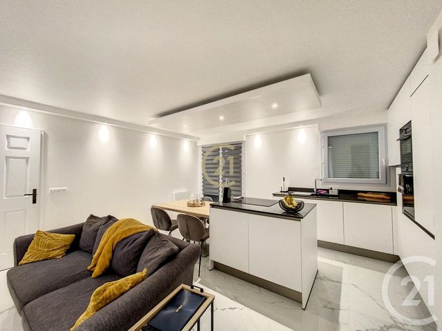 Appartement F2 à vendre - 2 pièces - 43.6 m2 - MONTEVRAIN - 77 - ILE-DE-FRANCE - Century 21 Agence Parc Avenue