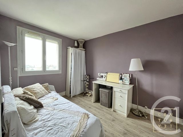 Appartement F3 à vendre - 3 pièces - 73.58 m2 - NOISY LE GRAND - 93 - ILE-DE-FRANCE - Century 21 Agence Parc Avenue