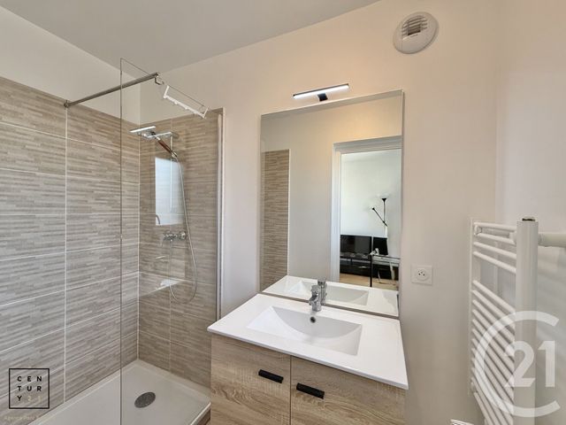 Afficher la photo en grand Appartement F4 à vendre - 4 pièces - 80.05 m2 - BUSSY ST GEORGES - 77 - ILE-DE-FRANCE - Century 21 Agence Parc Avenue