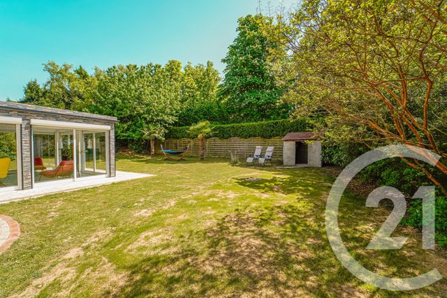 maison à vendre - 6 pièces - 220.75 m2 - BUSSY ST GEORGES - 77 - ILE-DE-FRANCE - Century 21 Agence Parc Avenue