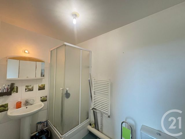 Appartement à vendre - 2 pièces - 37.0 m2 - BUSSY ST GEORGES - 77 - ILE-DE-FRANCE - Century 21 Agence Parc Avenue