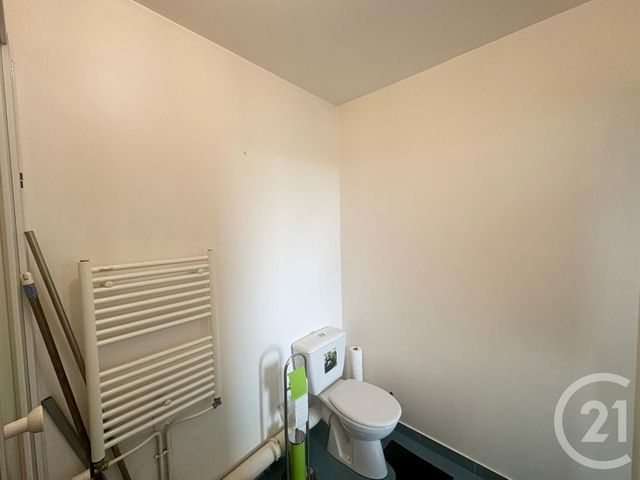 Appartement à vendre - 2 pièces - 37.0 m2 - BUSSY ST GEORGES - 77 - ILE-DE-FRANCE - Century 21 Agence Parc Avenue