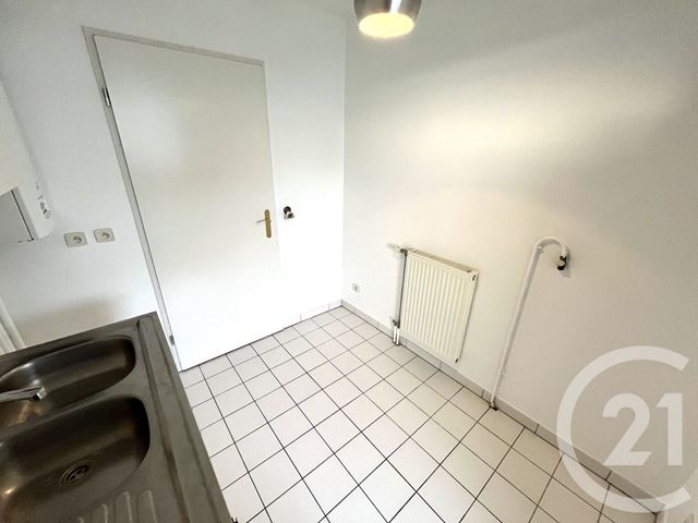 Appartement F3 à vendre - 3 pièces - 65.57 m2 - BUSSY ST GEORGES - 77 - ILE-DE-FRANCE - Century 21 Agence Parc Avenue