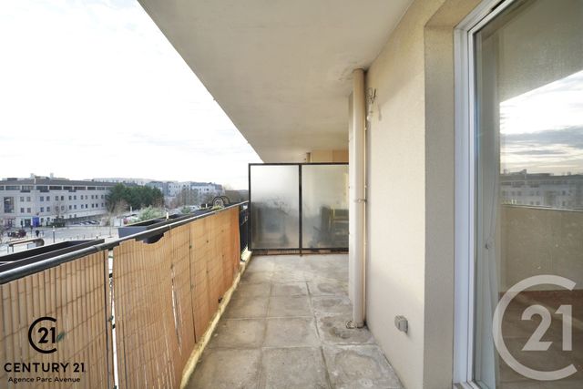 Appartement F3 à vendre - 3 pièces - 65.57 m2 - BUSSY ST GEORGES - 77 - ILE-DE-FRANCE - Century 21 Agence Parc Avenue