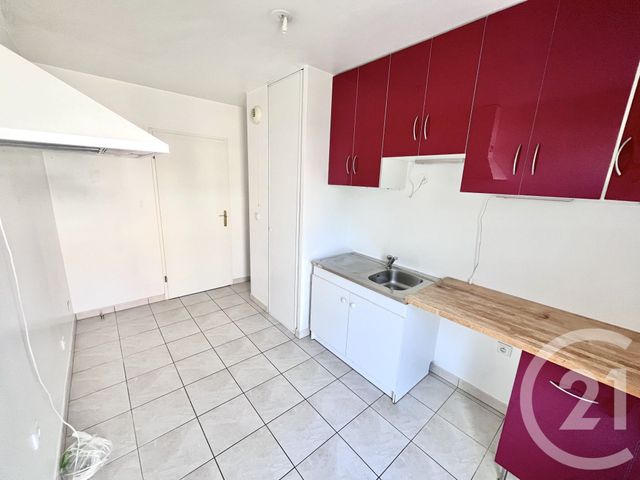Appartement F2 à vendre - 2 pièces - 49.22 m2 - BUSSY ST GEORGES - 77 - ILE-DE-FRANCE - Century 21 Agence Parc Avenue