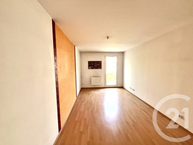 Appartement F2 à vendre - 2 pièces - 49.22 m2 - BUSSY ST GEORGES - 77 - ILE-DE-FRANCE - Century 21 Agence Parc Avenue