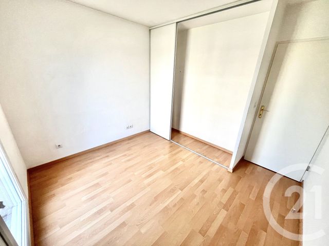 Appartement F2 à vendre - 2 pièces - 49.22 m2 - BUSSY ST GEORGES - 77 - ILE-DE-FRANCE - Century 21 Agence Parc Avenue