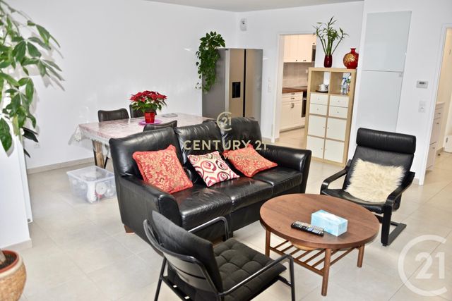 maison à louer - 3 pièces - 76.85 m2 - BUSSY ST GEORGES - 77 - ILE-DE-FRANCE - Century 21 Agence Parc Avenue