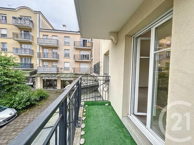 Appartement F2 à louer - 2 pièces - 45.05 m2 - BUSSY ST GEORGES - 77 - ILE-DE-FRANCE - Century 21 Agence Parc Avenue