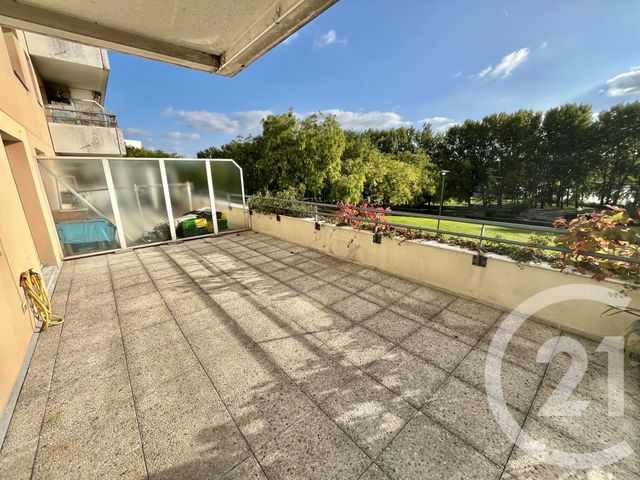 Appartement F2 à louer TORCY