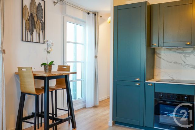 Appartement à louer - 2 pièces - 47.9 m2 - SERRIS - 77 - ILE-DE-FRANCE - Century 21 Agence Parc Avenue