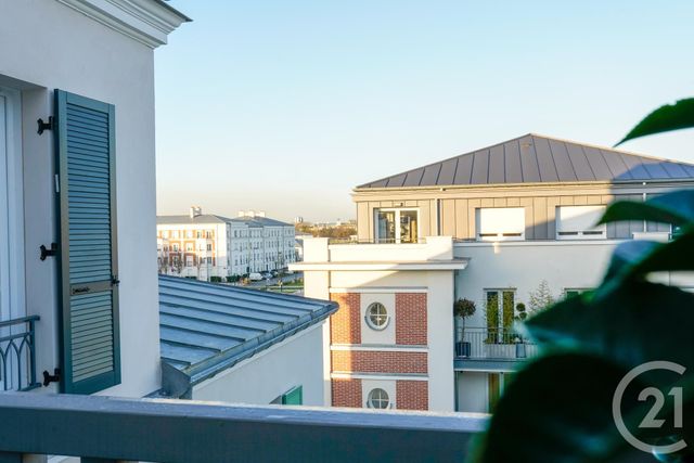Appartement à louer - 2 pièces - 47.9 m2 - SERRIS - 77 - ILE-DE-FRANCE - Century 21 Agence Parc Avenue