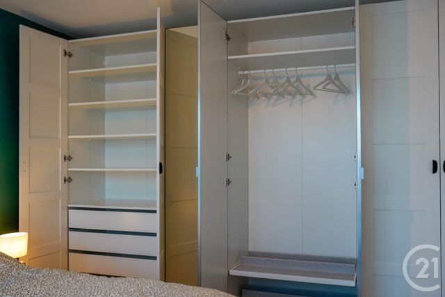 Appartement à louer - 2 pièces - 47.9 m2 - SERRIS - 77 - ILE-DE-FRANCE - Century 21 Agence Parc Avenue