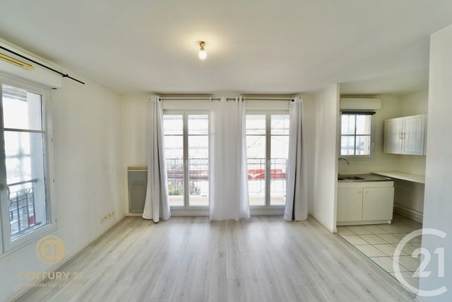 Appartement F2 à louer - 2 pièces - 44.7 m2 - BUSSY ST GEORGES - 77 - ILE-DE-FRANCE - Century 21 Agence Parc Avenue
