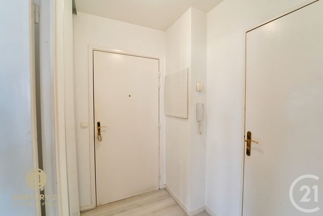 Appartement F2 à louer - 2 pièces - 44.7 m2 - BUSSY ST GEORGES - 77 - ILE-DE-FRANCE - Century 21 Agence Parc Avenue