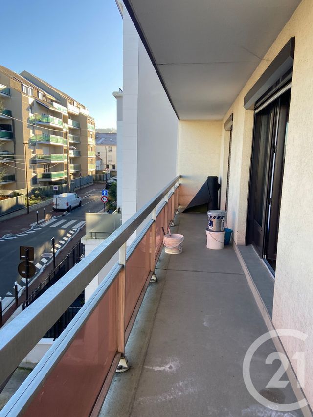 Appartement F3 à louer - 3 pièces - 76.43 m2 - LIVRY GARGAN - 93 - ILE-DE-FRANCE - Century 21 Agence Parc Avenue