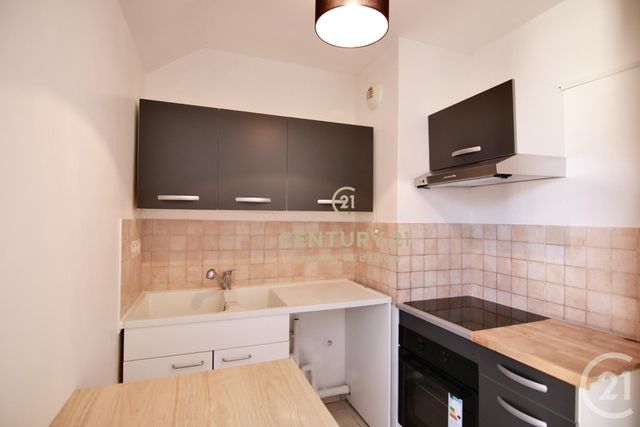 Appartement F2 à louer - 2 pièces - 36.15 m2 - BUSSY ST GEORGES - 77 - ILE-DE-FRANCE - Century 21 Agence Parc Avenue