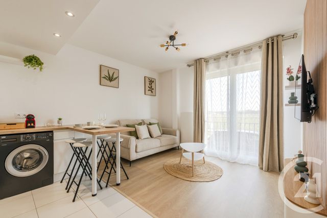 Appartement Duplex à louer - 2 pièces - 35.7 m2 - COUPVRAY - 77 - ILE-DE-FRANCE - Century 21 Agence Parc Avenue