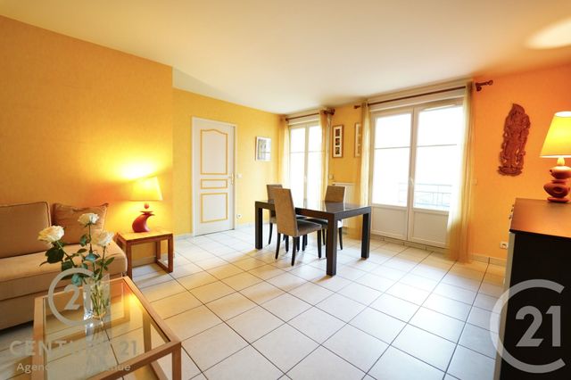 Appartement F3 à vendre - 3 pièces - 57.29 m2 - BUSSY ST GEORGES - 77 - ILE-DE-FRANCE - Century 21 Agence Parc Avenue