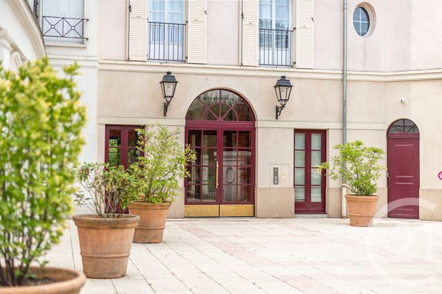 Appartement F2 à louer - 2 pièces - 36.6 m2 - SERRIS - 77 - ILE-DE-FRANCE - Century 21 Agence Parc Avenue