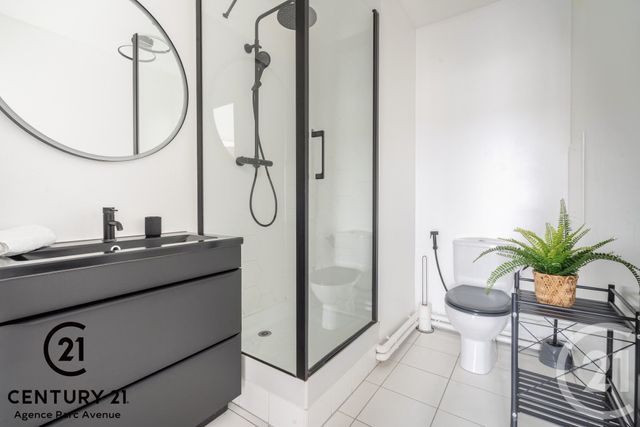 Appartement F2 à vendre - 2 pièces - 38.09 m2 - BUSSY ST GEORGES - 77 - ILE-DE-FRANCE - Century 21 Agence Parc Avenue