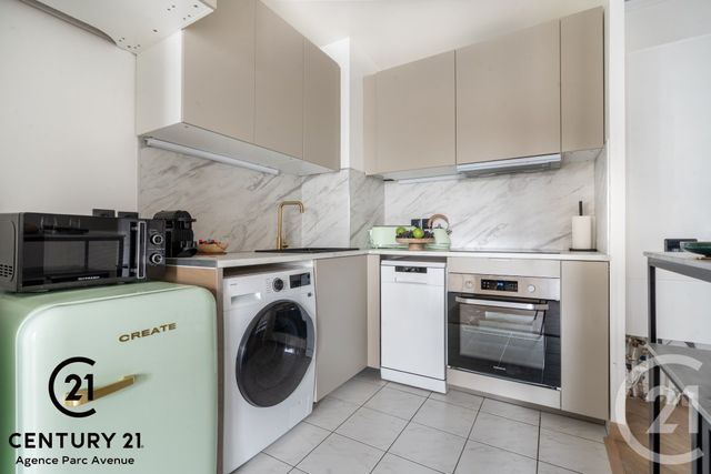 Appartement F2 à vendre - 2 pièces - 38.09 m2 - BUSSY ST GEORGES - 77 - ILE-DE-FRANCE - Century 21 Agence Parc Avenue