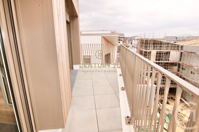 Appartement F3 à louer - 3 pièces - 58.15 m2 - BUSSY ST GEORGES - 77 - ILE-DE-FRANCE - Century 21 Agence Parc Avenue