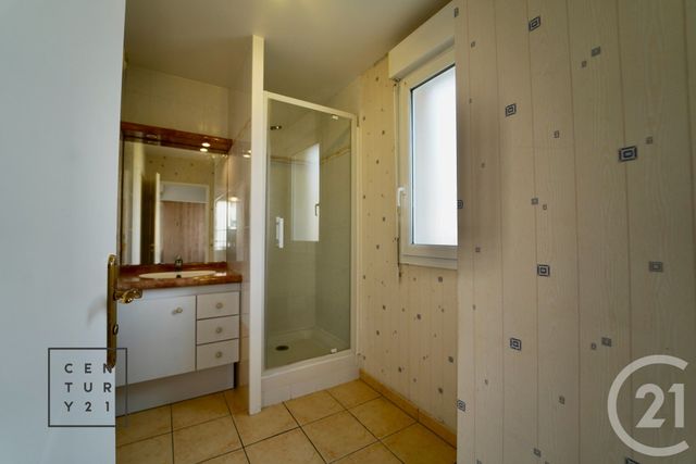 Appartement F2 à vendre - 2 pièces - 51.95 m2 - BUSSY ST GEORGES - 77 - ILE-DE-FRANCE - Century 21 Agence Parc Avenue