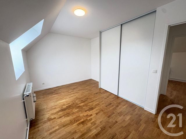 maison à louer - 5 pièces - 116.0 m2 - CHANTELOUP EN BRIE - 77 - ILE-DE-FRANCE - Century 21 Agence Parc Avenue