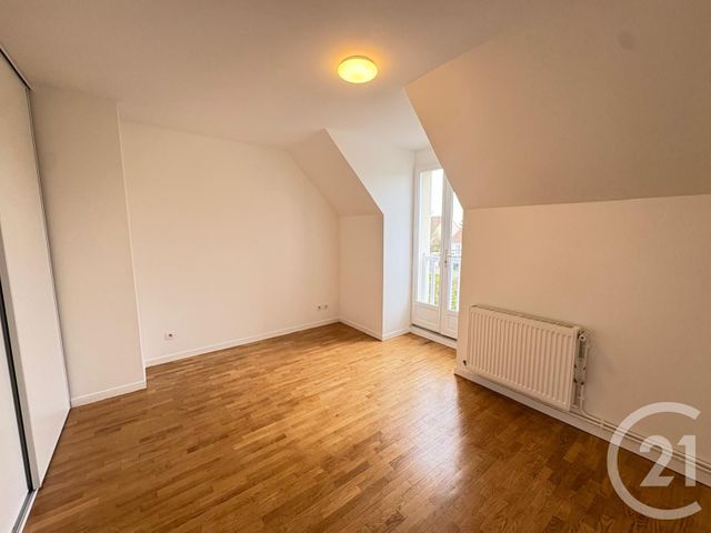 maison à louer - 5 pièces - 116.0 m2 - CHANTELOUP EN BRIE - 77 - ILE-DE-FRANCE - Century 21 Agence Parc Avenue