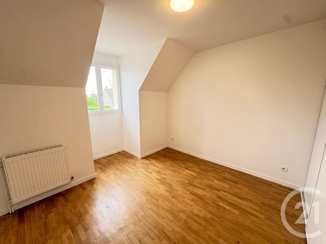 maison à louer - 5 pièces - 116.0 m2 - CHANTELOUP EN BRIE - 77 - ILE-DE-FRANCE - Century 21 Agence Parc Avenue