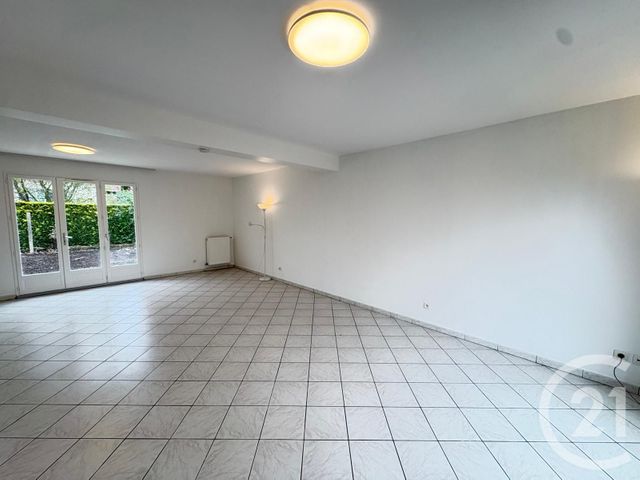 maison à louer - 5 pièces - 116.0 m2 - CHANTELOUP EN BRIE - 77 - ILE-DE-FRANCE - Century 21 Agence Parc Avenue