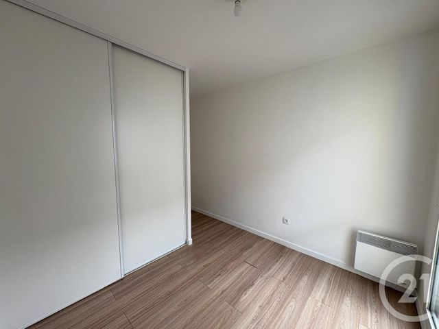 Appartement F3 à louer - 3 pièces - 73.3 m2 - BUSSY ST GEORGES - 77 - ILE-DE-FRANCE - Century 21 Agence Parc Avenue