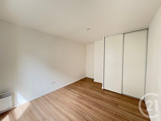 Appartement F3 à louer - 3 pièces - 73.3 m2 - BUSSY ST GEORGES - 77 - ILE-DE-FRANCE - Century 21 Agence Parc Avenue