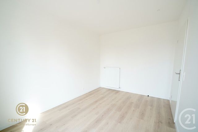 Appartement F2 à vendre - 2 pièces - 43.56 m2 - VILLENEUVE ST DENIS - 77 - ILE-DE-FRANCE - Century 21 Agence Parc Avenue