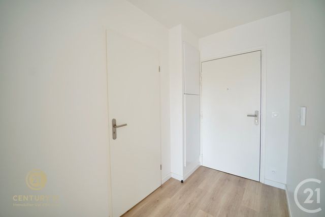 Appartement F2 à vendre - 2 pièces - 43.56 m2 - VILLENEUVE ST DENIS - 77 - ILE-DE-FRANCE - Century 21 Agence Parc Avenue