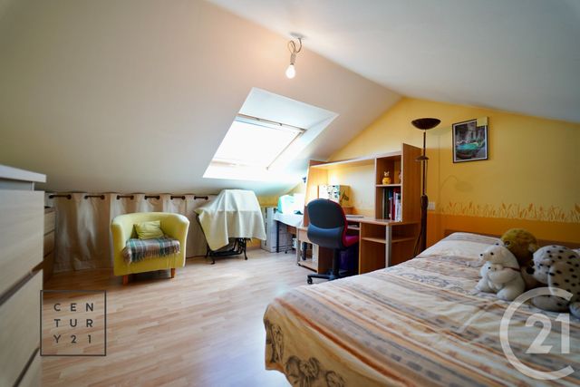 maison à vendre - 6 pièces - 108.05 m2 - CHELLES - 77 - ILE-DE-FRANCE - Century 21 Agence Parc Avenue