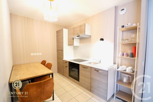 Appartement F2 à vendre - 2 pièces - 44.98 m2 - SERRIS - 77 - ILE-DE-FRANCE - Century 21 Agence Parc Avenue