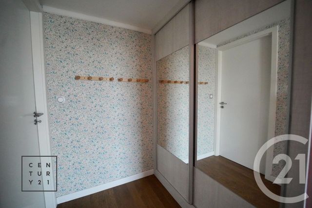 Appartement Duplex à vendre - 4 pièces - 80.01 m2 - MONTEVRAIN - 77 - ILE-DE-FRANCE - Century 21 Agence Parc Avenue