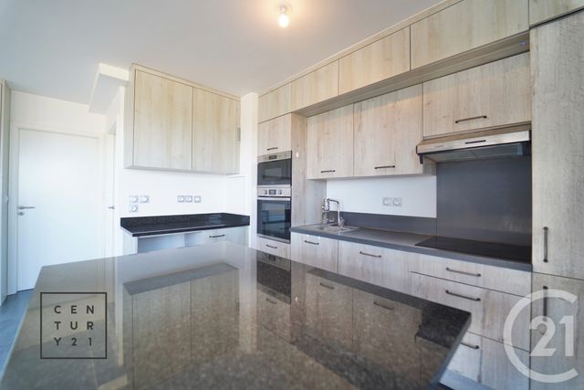 Appartement Duplex à vendre - 4 pièces - 80.01 m2 - MONTEVRAIN - 77 - ILE-DE-FRANCE - Century 21 Agence Parc Avenue