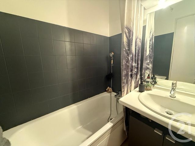 Appartement à vendre - 3 pièces - 63.54 m2 - CHESSY - 77 - ILE-DE-FRANCE - Century 21 Agence Parc Avenue