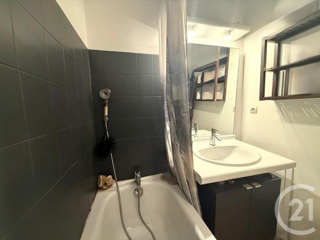 Appartement à vendre - 3 pièces - 63.54 m2 - CHESSY - 77 - ILE-DE-FRANCE - Century 21 Agence Parc Avenue