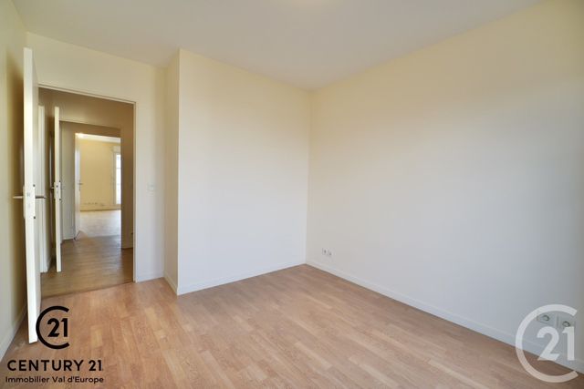 Appartement F4 à vendre - 4 pièces - 83.97 m2 - SERRIS - 77 - ILE-DE-FRANCE - Century 21 Agence Parc Avenue