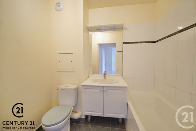 Appartement F4 à vendre - 4 pièces - 83.97 m2 - SERRIS - 77 - ILE-DE-FRANCE - Century 21 Agence Parc Avenue