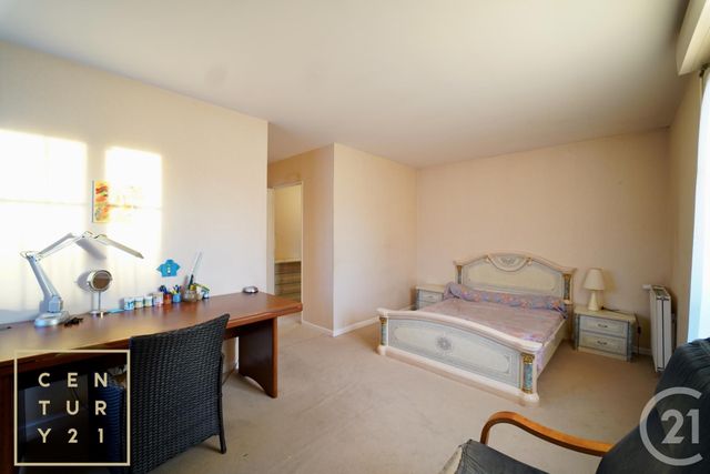 maison à vendre - 5 pièces - 134.05 m2 - SERRIS - 77 - ILE-DE-FRANCE - Century 21 Agence Parc Avenue