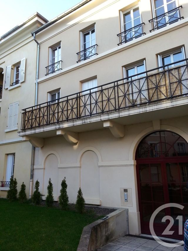 Appartement F3 à vendre - 3 pièces - 65.2 m2 - SERRIS - 77 - ILE-DE-FRANCE - Century 21 Agence Parc Avenue