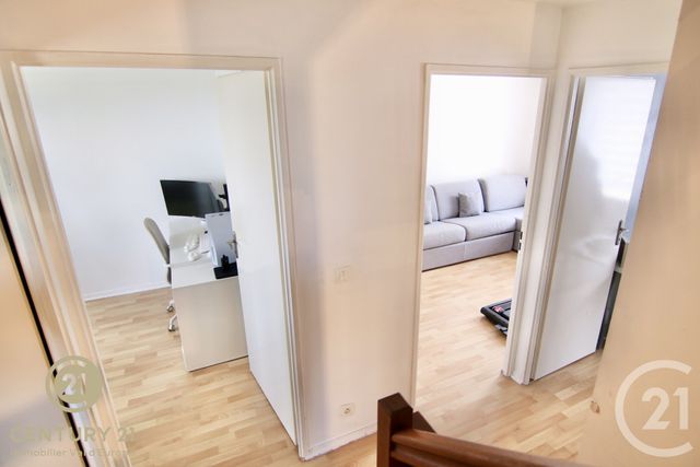 maison à vendre - 5 pièces - 119.66 m2 - SERRIS - 77 - ILE-DE-FRANCE - Century 21 Agence Parc Avenue