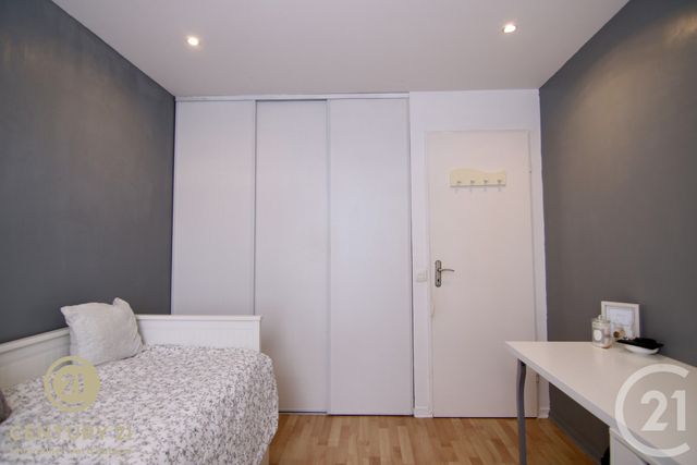 maison à vendre - 5 pièces - 119.66 m2 - SERRIS - 77 - ILE-DE-FRANCE - Century 21 Agence Parc Avenue