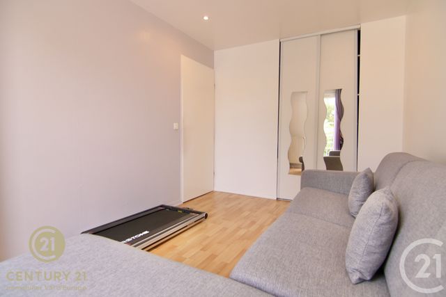 maison à vendre - 5 pièces - 119.66 m2 - SERRIS - 77 - ILE-DE-FRANCE - Century 21 Agence Parc Avenue